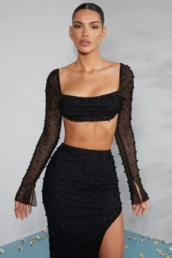 Embellished Cowl Neck Crop Top In Black 16 Embellished Cowl Neck Crop Top In Black -Sway Line Zone 4558 4567 7 LaDesirade Bordeaux Black Long Sleeve Cowl Neck Top Thigh Split Skirt