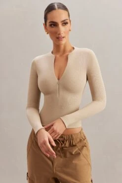 Long Sleeve Crop Top In Stone 12 Long Sleeve Crop Top In Stone -Sway Line Zone 5873 2 Ilina Stone Long Sleeve Zip Up Top