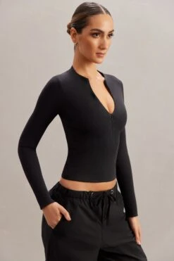 Long Sleeve Crop Top In Black 15 Long Sleeve Crop Top In Black -Sway Line Zone 5873 7 Ilina Black Long Sleeve Zip Up Top e9b9ff22 0f52 4c0f 8de1 3802875b7617