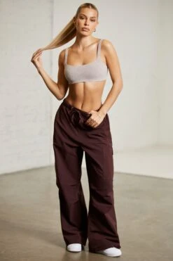 Wide Leg Cargo Trousers In Brown