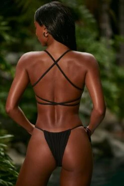 Strappy Scoop Bikini Top In Black 17 Strappy Scoop Bikini Top In Black -Sway Line Zone NS0314 6 Black Strappy Bikini Top